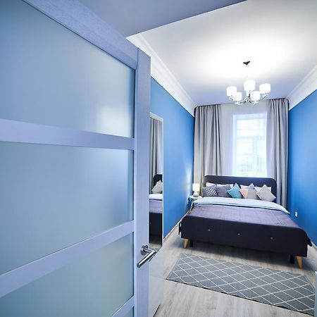 Romantic Apartment In The Сity Сenter リヴィウ エクステリア 写真