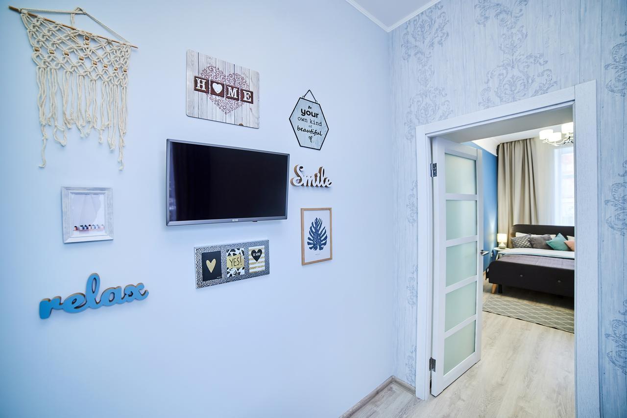 Romantic Apartment In The Сity Сenter リヴィウ エクステリア 写真